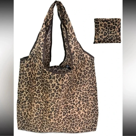 Leopard Print Reusable Market Bag - Picture 2 of 5